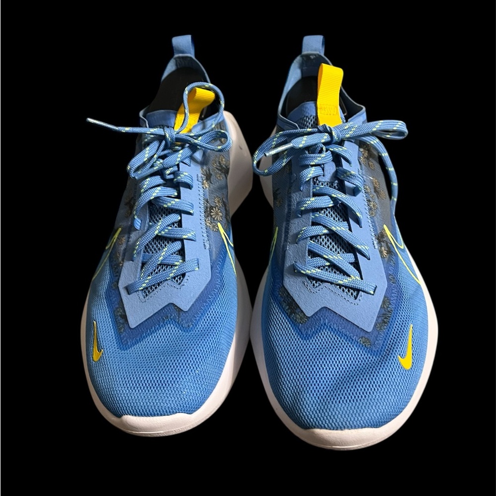 Nike Yellow and Light Blue Sneaker Inner Tag Detail